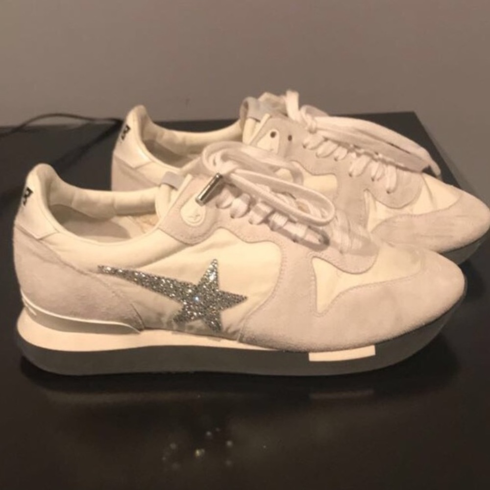 Guc Golden Goose sneakers in great used conditions